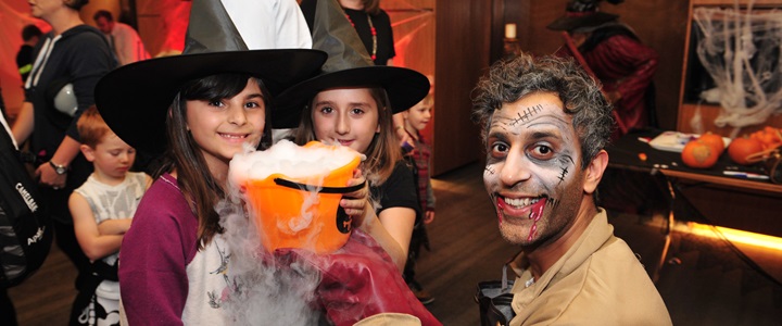 CorPoratE HalLOwEen pArTY